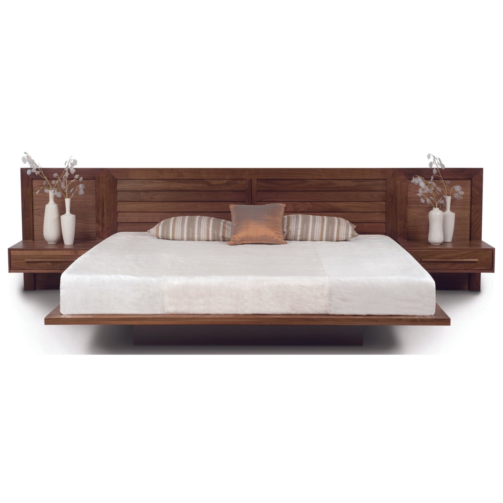 Copeland Moduluxe Bed with Clapboard Headboard