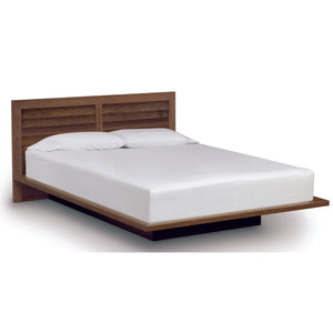 Copeland Moduluxe Bed with Clapboard Headboard