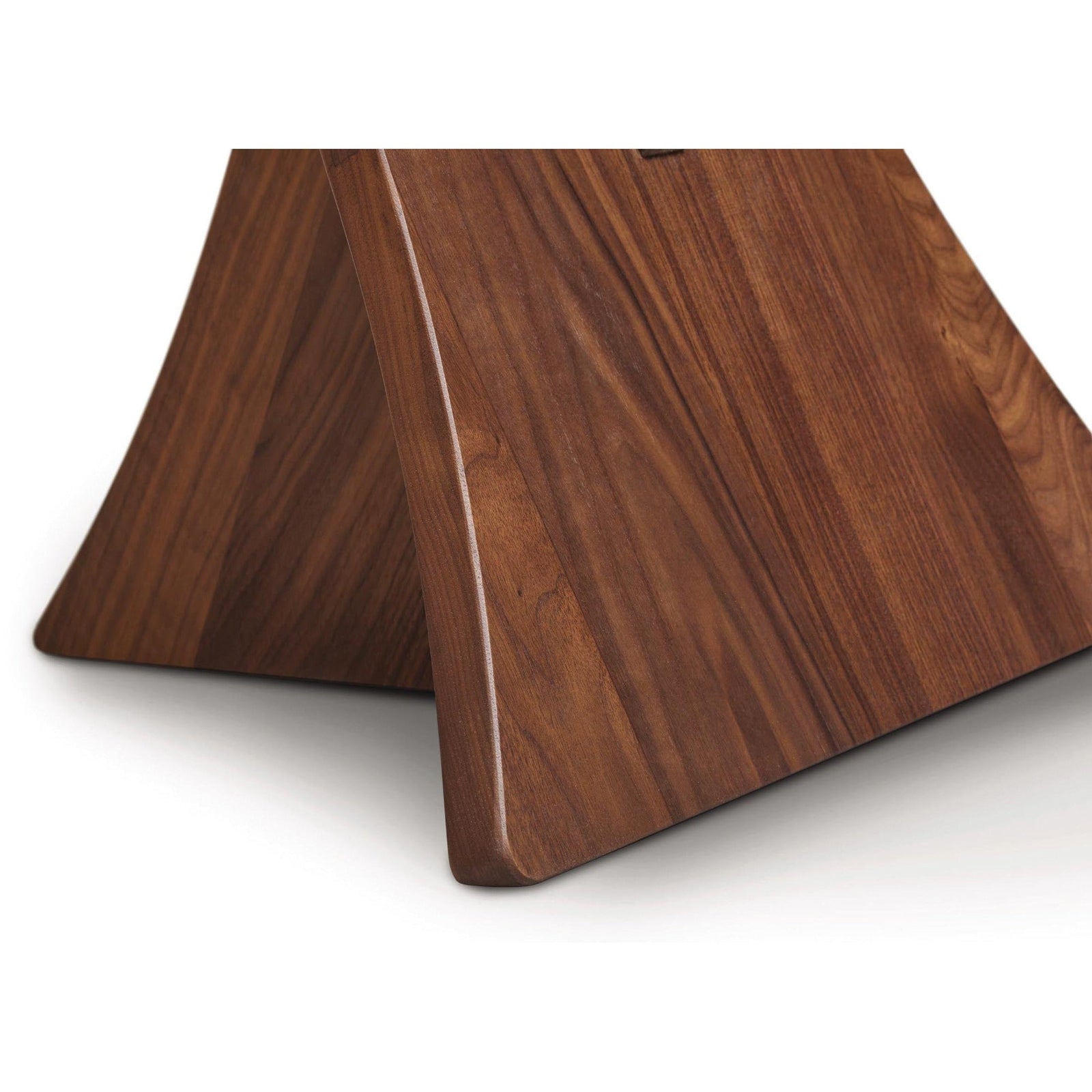 Copeland Statements Planes Round End Table