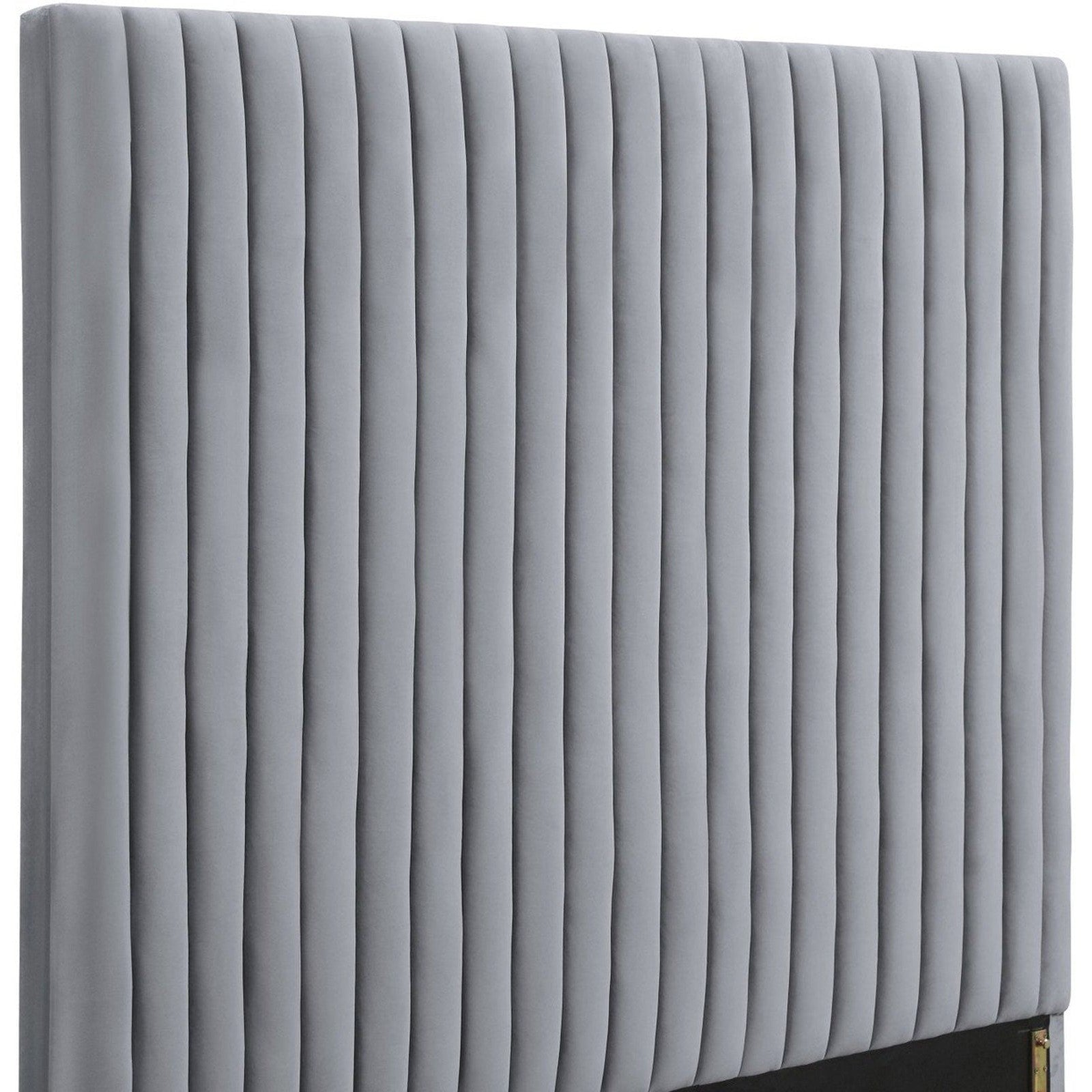 TOV Furniture Arabelle Velvet Bed