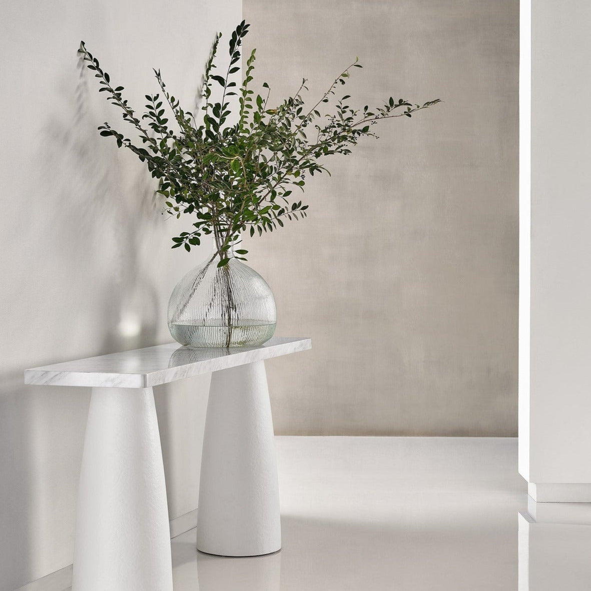 Universal Furniture Tranquility Harmony Console