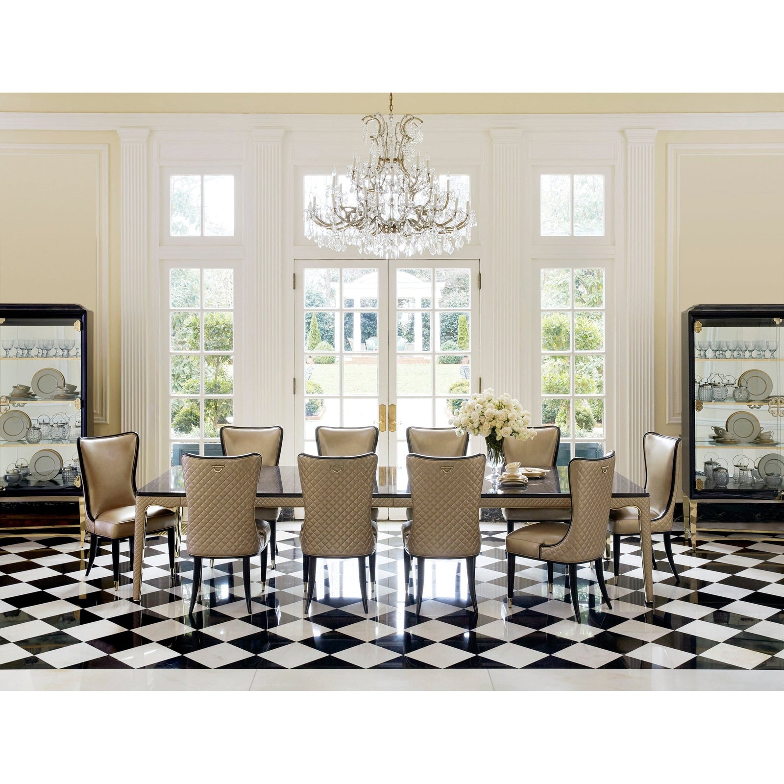 Caracole Debut Connoisseurs Display Cabinet DSC